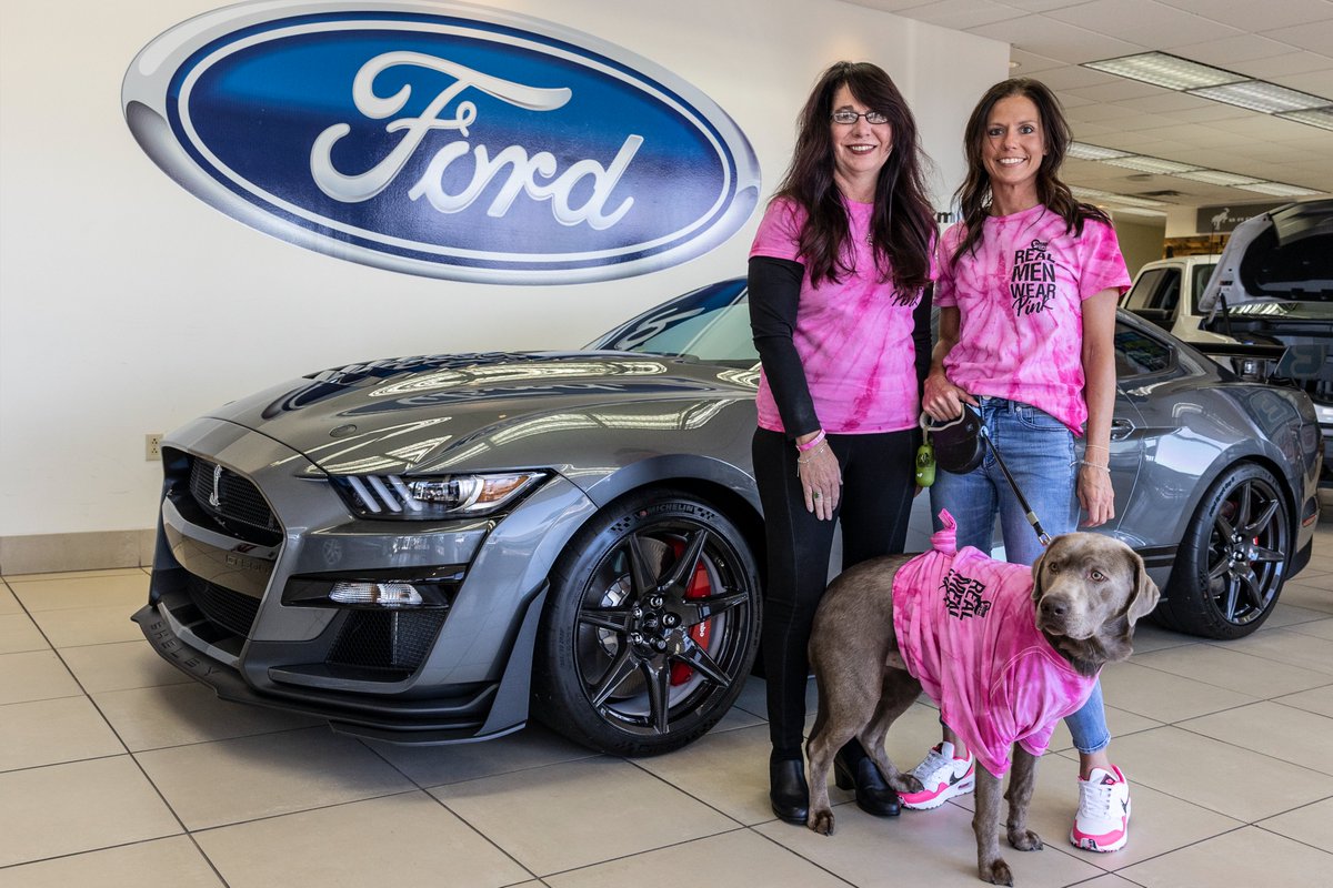 SmailAutoGroup's tweet image. 🎀Wear Pink Day at Smail Auto Group!🎀

Thank you to everyone who wore pink today in support of Jason Mossing's Real Men Wear Pink campaign!
smailauto.com/blog/jason-mos…