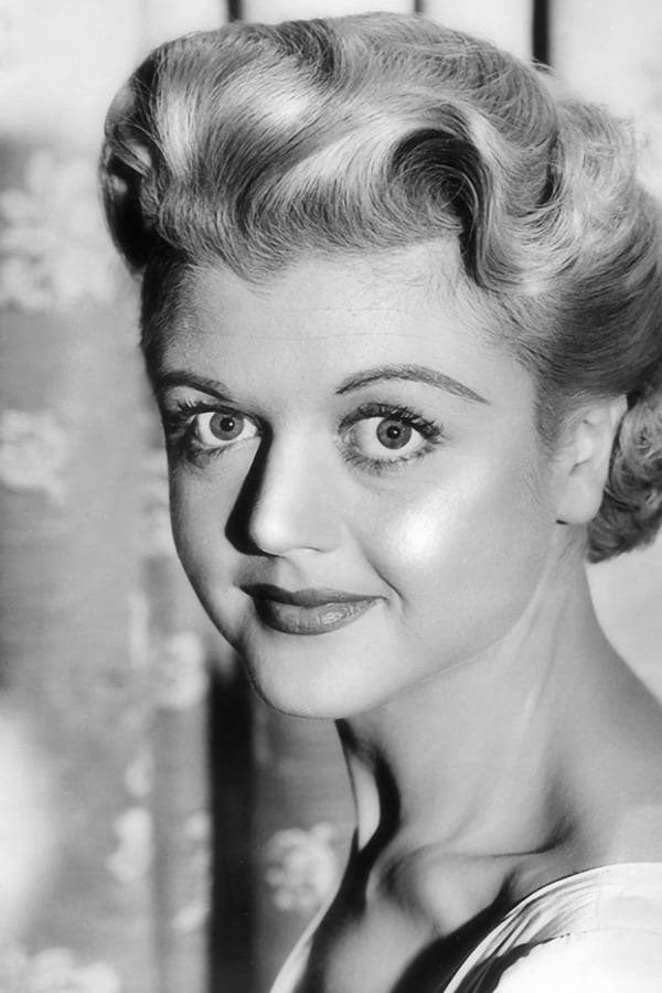 Aww, goodbye, Angela, you were some lady! 🥰 We’ll miss you lots. 😔🤧 #AngelaLansbury