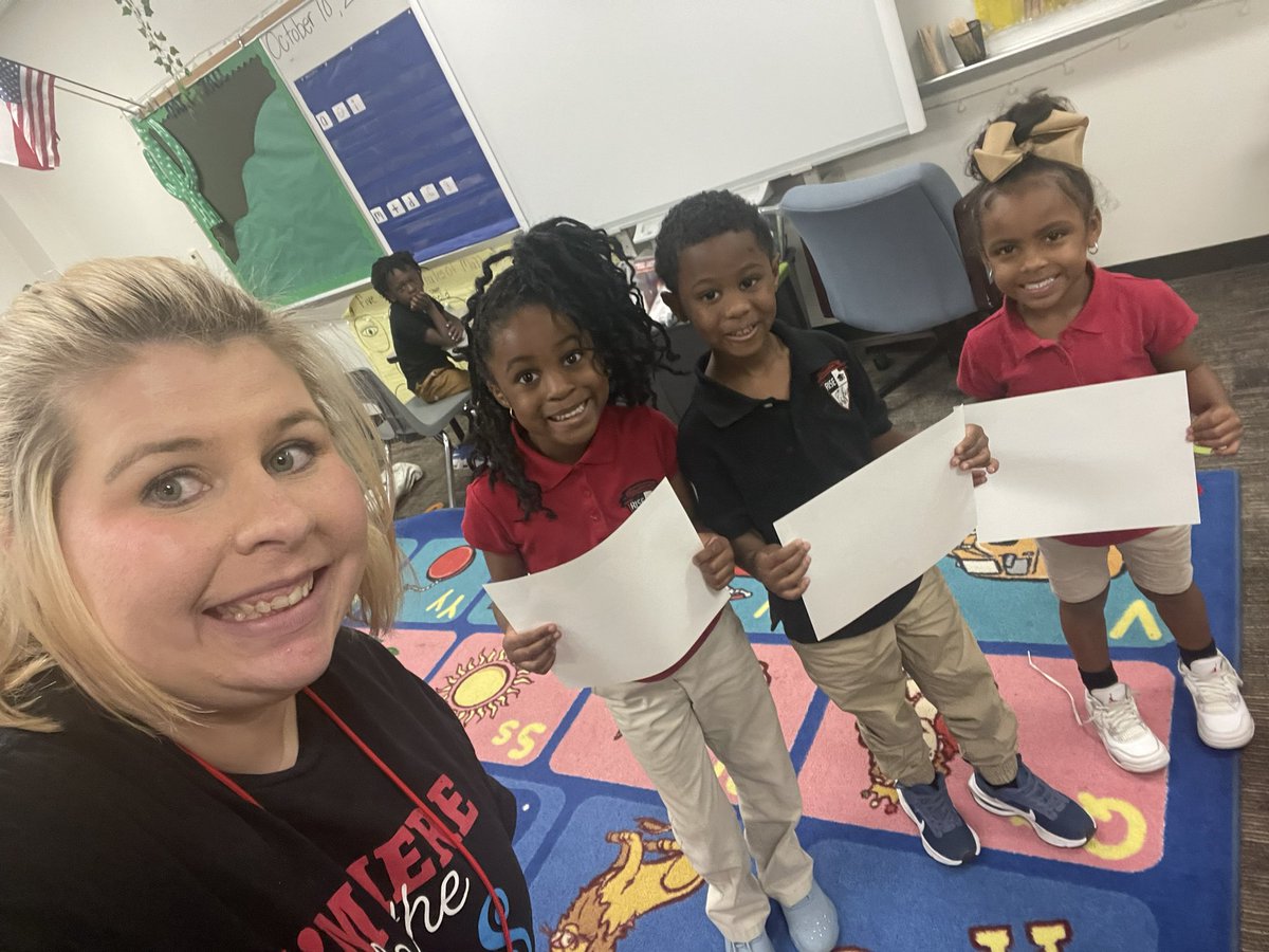 MorganHardin16's tweet photo. Perfect attendance for the 1st marking period!!! https://t.co/YW5M3l8gBZ