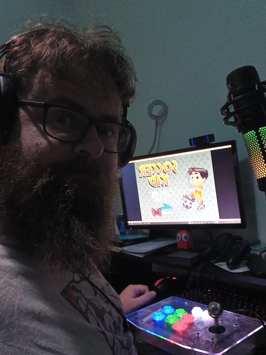 TwitchyRhys's tweet photo. ⚽️ GONE LIVE ⚽️

Playing @TheRetroAsylum game club game for October - Soccer Kid.

Promise it is a platformer. Promise

Live now. Do pop along

https://t.co/Re0ANddUVn

#welshgaming #stremfrens #twitchaffiliate https://t.co/HqW1gUvXyw