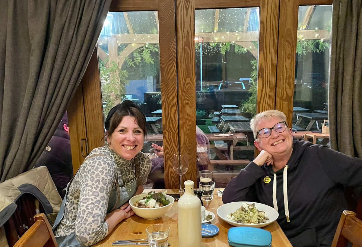 Jen Langeskov tweet media