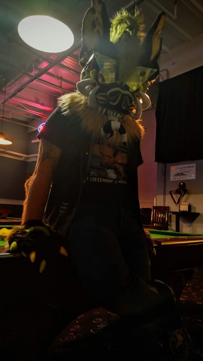 sergalboi's tweet photo. Updated about me!

Level Adult (1988)
Married to @thatPanDragon 
Retro toy collector...small business owner
NSFW
Multi-suiter 

#furry #sergal #sergalfursuit #furryfandom https://t.co/7zfKDBrJRJ