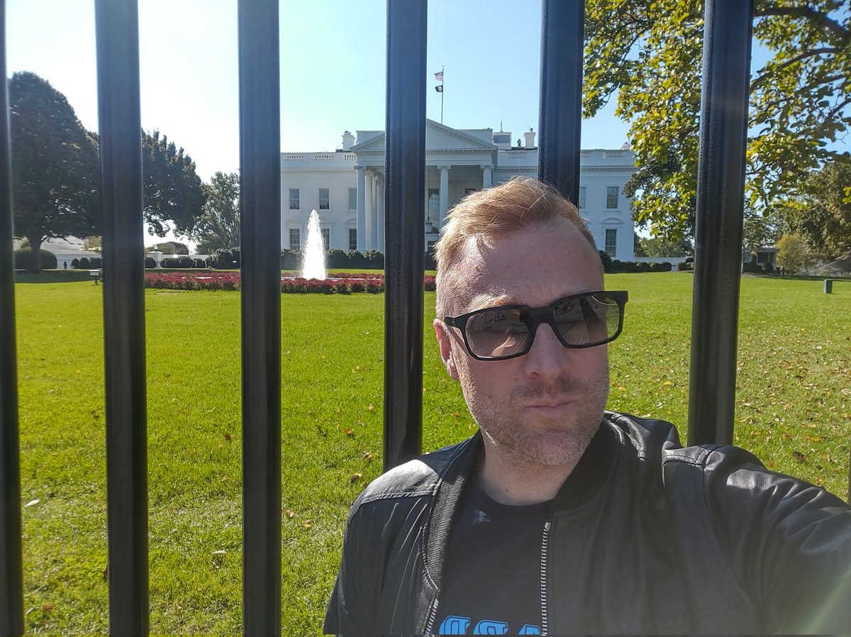 jackthesticks's tweet photo. #votemitchell https://t.co/txKiUUafxA