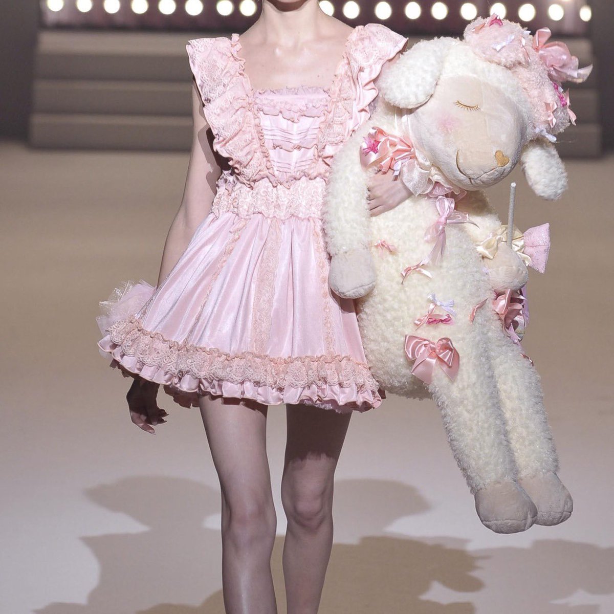 Liz lisa ss, 2011. ♥︎彡☆