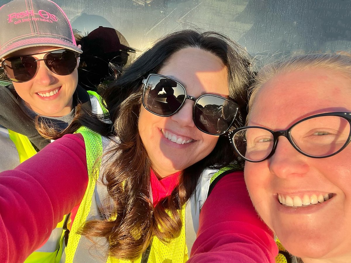 SPIRE staff participated in #CUForwardDay by volunteering throughout Minnesota! 💙

Thank you to <a href="/LivingWellDS/">Living Well DS</a>, <a href="/2harvest/">Second Harvest Heartland</a>, and the Adopt a Highway program for partnering with SPIRE to give back to our communities.