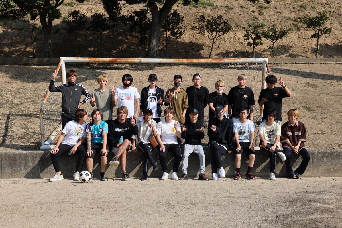 CLUBSEALS2's tweet photo. 只今お店のWi-Fiが繋ぎにくくなっており、ラスソンカレンダーの発信がし辛い状況になってます！
予めご了承ください💦

相変わらず店内の活気、体験入店、どれを取ってもどこの店舗にも負けません🌟

勇気を出して一歩踏み出せば新しい未来が切り開けるかも！！

本日もよろしくお願いします🌟 https://t.co/vn6gwUYpuf