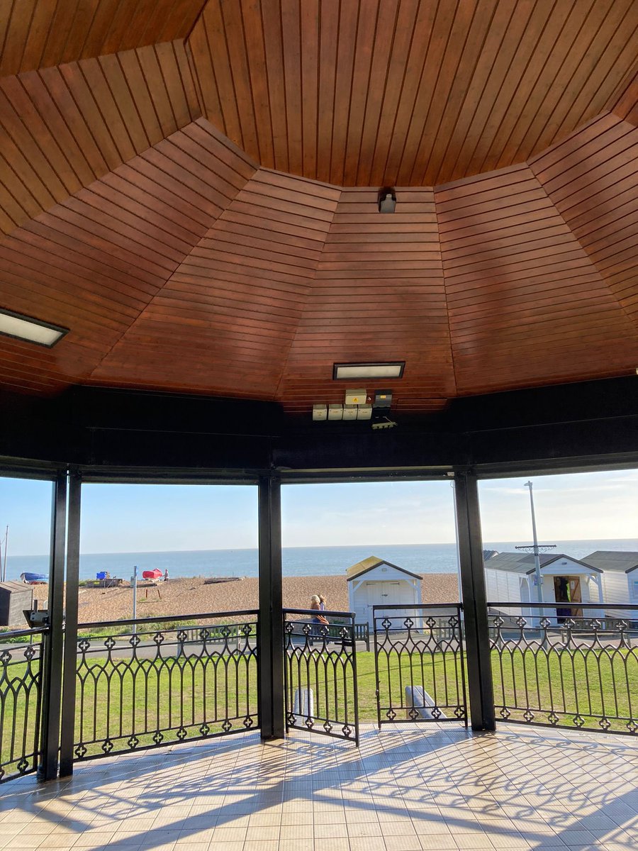 Great news .. the bandstand has had a spruce up.  Big thanks to Handy Dan from Deal for all the hard work his team have put in. All of the iron work including railings have been refurbished.
Thank you <a href="/DoverDC/">Dover District Council</a> for the grant towards these costs.