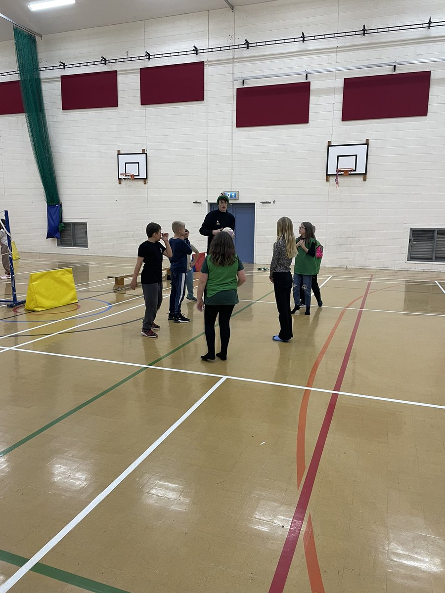 Miss H Owen tweet media