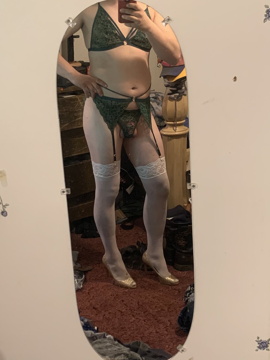jaydrum694's tweet photo. What’s on top vs what’s underneath Locktober day 11 felt like dressing up all sexy #crossdressing #crossdresser #sissy #locktober #chastitysissy #betasissy https://t.co/4bTuH0GUW3