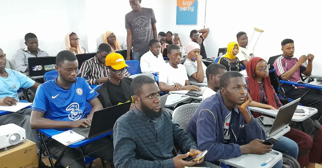 OneInnovationH1's tweet photo. Day 2: Cyber Security awareness training in conjunction with cyber plural. 
Topic: 7 Stages of Ethical Hacking 
 #ISN
#NITDA
#NCC
#OneinnovationHub 
#CyberPlural
#ODUNA https://t.co/R8zRpGVWOa