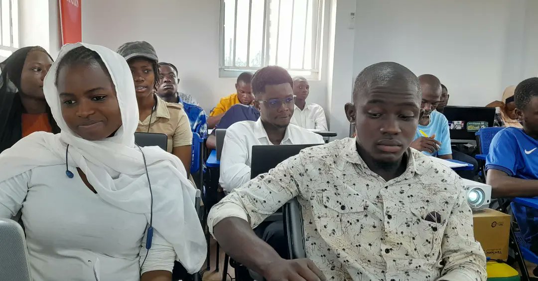 OneInnovationH1's tweet photo. Day 2: Cyber Security awareness training in conjunction with cyber plural. 
Topic: 7 Stages of Ethical Hacking 
 #ISN
#NITDA
#NCC
#OneinnovationHub 
#CyberPlural
#ODUNA https://t.co/R8zRpGVWOa