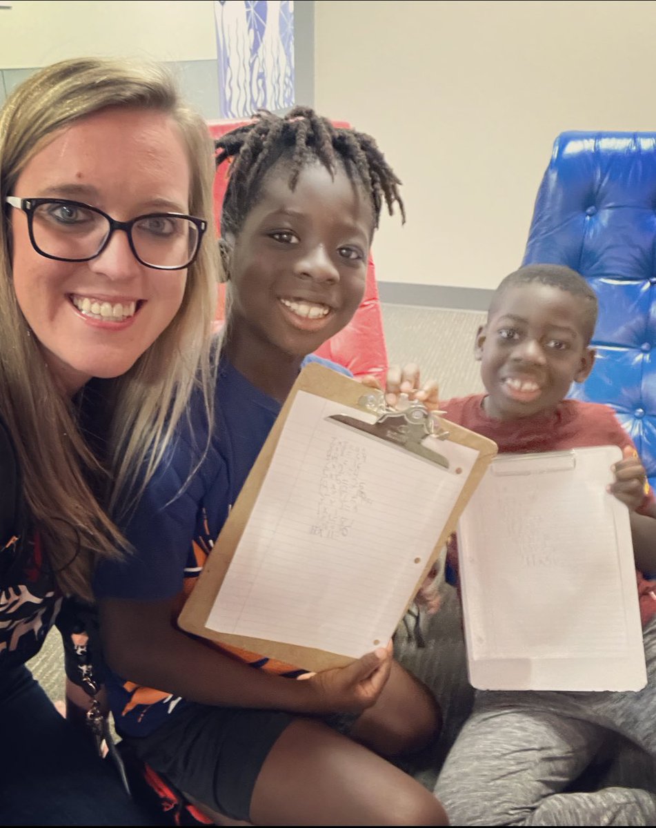 Lauren Bohm tweet media