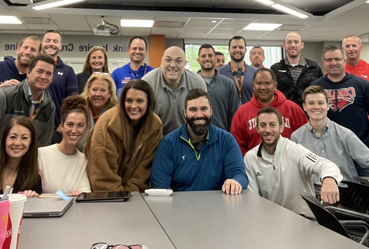 It’s Business Time! 🤩
<a href="/HSDistrict211/">District 211</a> #BusEdu