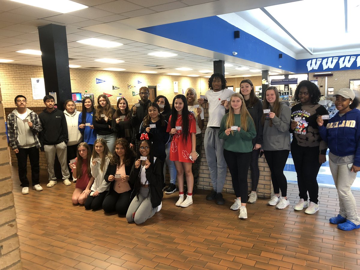 WilsonSchoolsNC's tweet photo. Shout Out! to Hunt High Health Science Teacher Lisa Hendricks and the students in her Health Science I classes! All 39 of the students earned their First Aid Certification last week! We are so proud of them for learning this important life skill! #WCSistheBEST https://t.co/5l7VwWfM0H