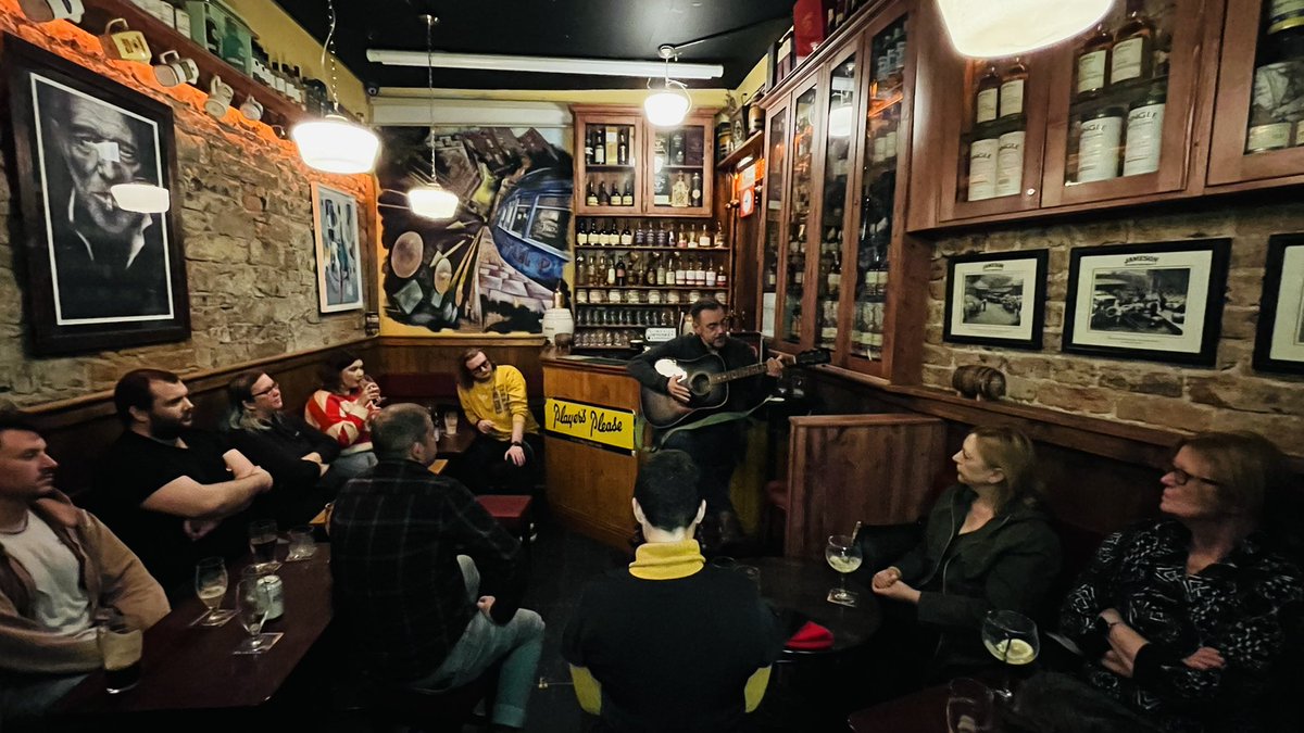 mothermacspub's tweet photo. @liamobrienactor ending tonight’s Stories, Sips & Song with one of his own song’s
An absolutely fantastic evening
#NTESS #NTE22 #Limerick https://t.co/Yv0Dg0x4TN