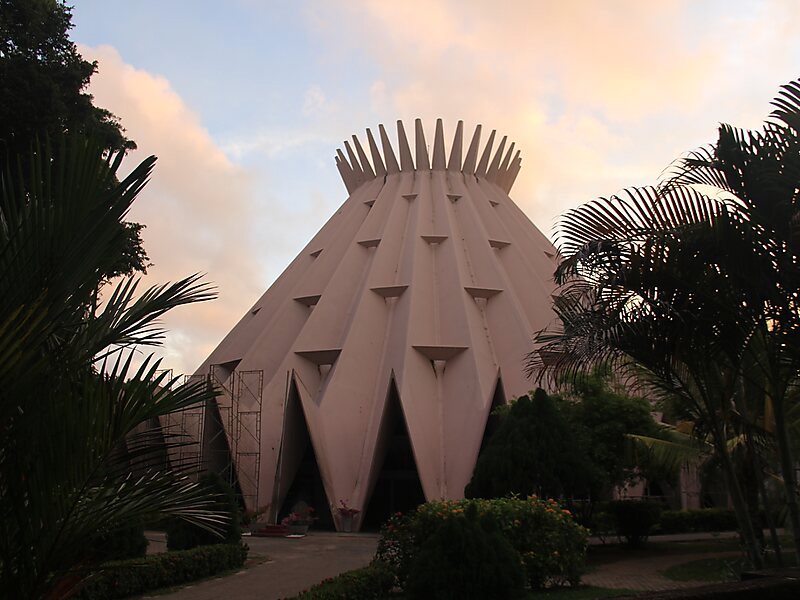 WorkingPublicHQ's tweet photo. planetarium
colombo, sri lanka
(a.n.s. kulasinghe &amp; panini tennekoon, 1965) https://t.co/BOaCDkRXdt