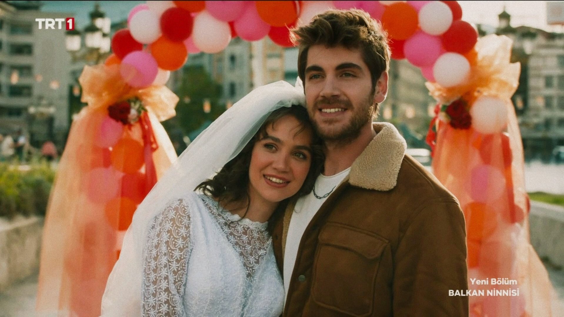 Fe0R0YMWQAAGIcF?format=jpg&name=large