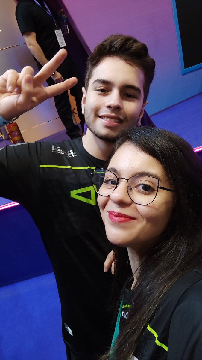 hakk1mie's tweet photo. Obrigada BGS 2022 🙏🏻 https://t.co/VIlXNnuyWZ