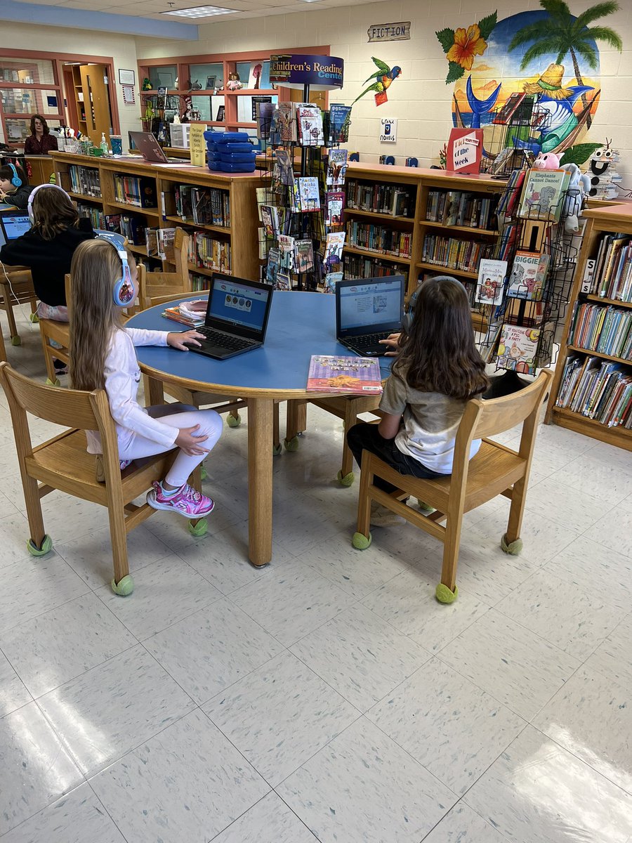 ASESLibrary's tweet image. It’s PebbleGo time in second grade! @sharkhappenings @CapstonePub #ccpslibraries