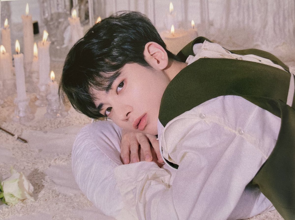 his dreamy beauty 
#TAEHYUN #태현