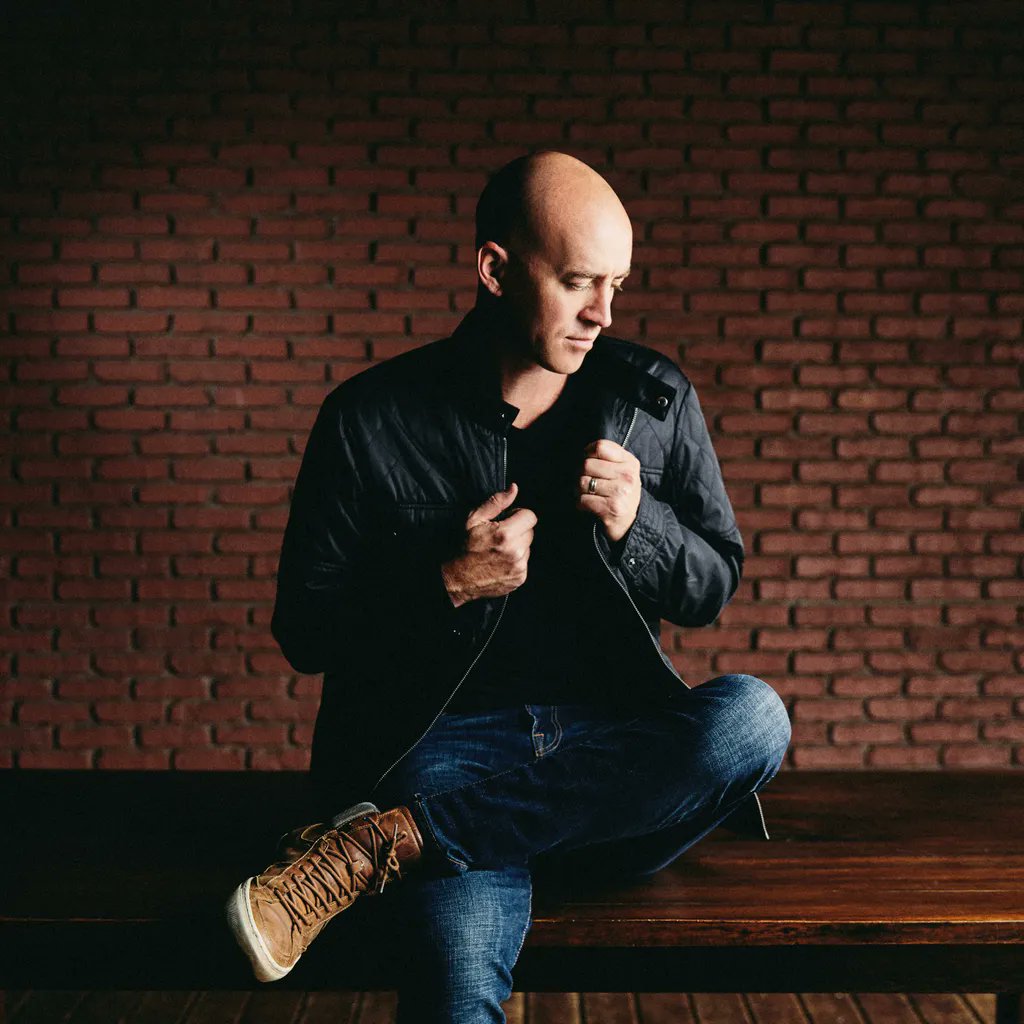 mokbpresents's tweet photo. Don't miss @tyronewells on his “The Somebody To You” Tour at @whiterabbitcab w/ special guest @ellieschmidly this Sunday, October 16th 🎶👊 Buy tickets today at https://t.co/Rz6bMUriTz 🎫 https://t.co/taIHqdhG0h