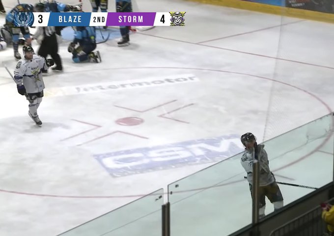 Leighton tweet media