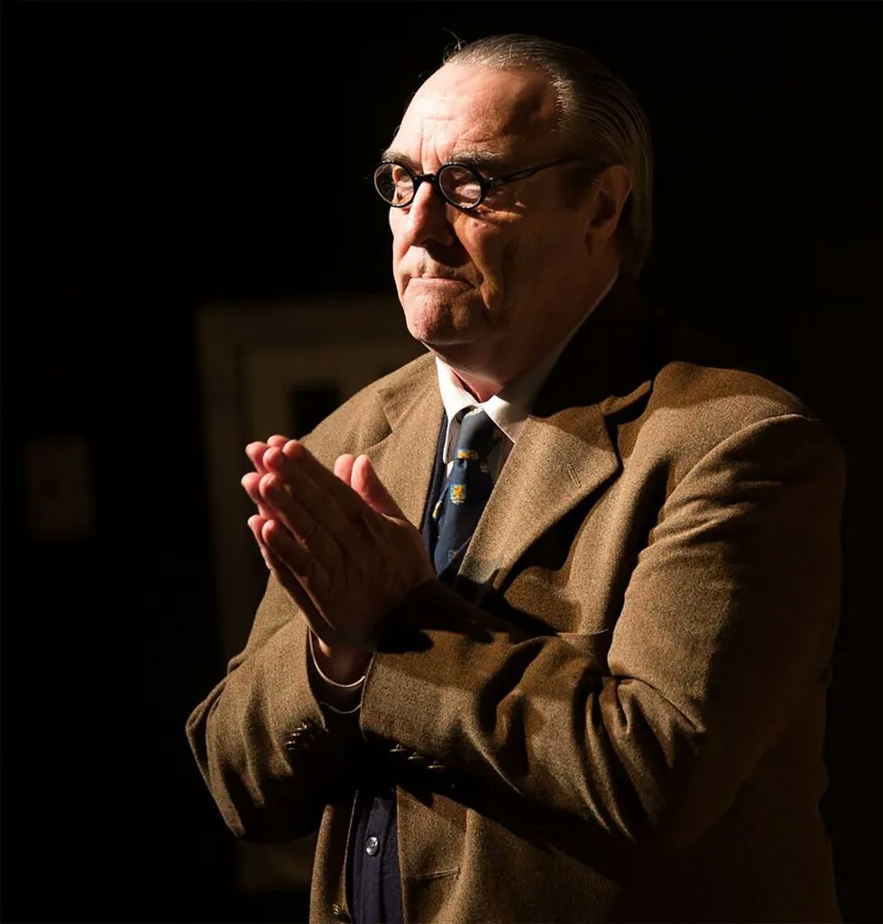 David Payne stars in An Evening with C.S. Lewis, a theatrical experience coming to Stephens Auditorium this Thursday, October 13. For more information on the event visit DiscoverAmes.com/events/an-even…