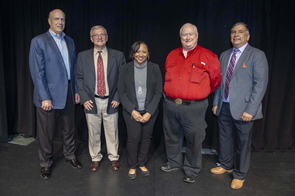 Congrats to this group of <a href="/TxDOT/">TxDOT</a>'ers who received awards at the 96th annual #TransportationShortCourse! The three in the middle - Dan Perge, Tamelia Spillman &amp; Walter "Ray" Fisher III - are bringing home 3 of the "Big 5" awards to the Dallas District! So proud! #transportation