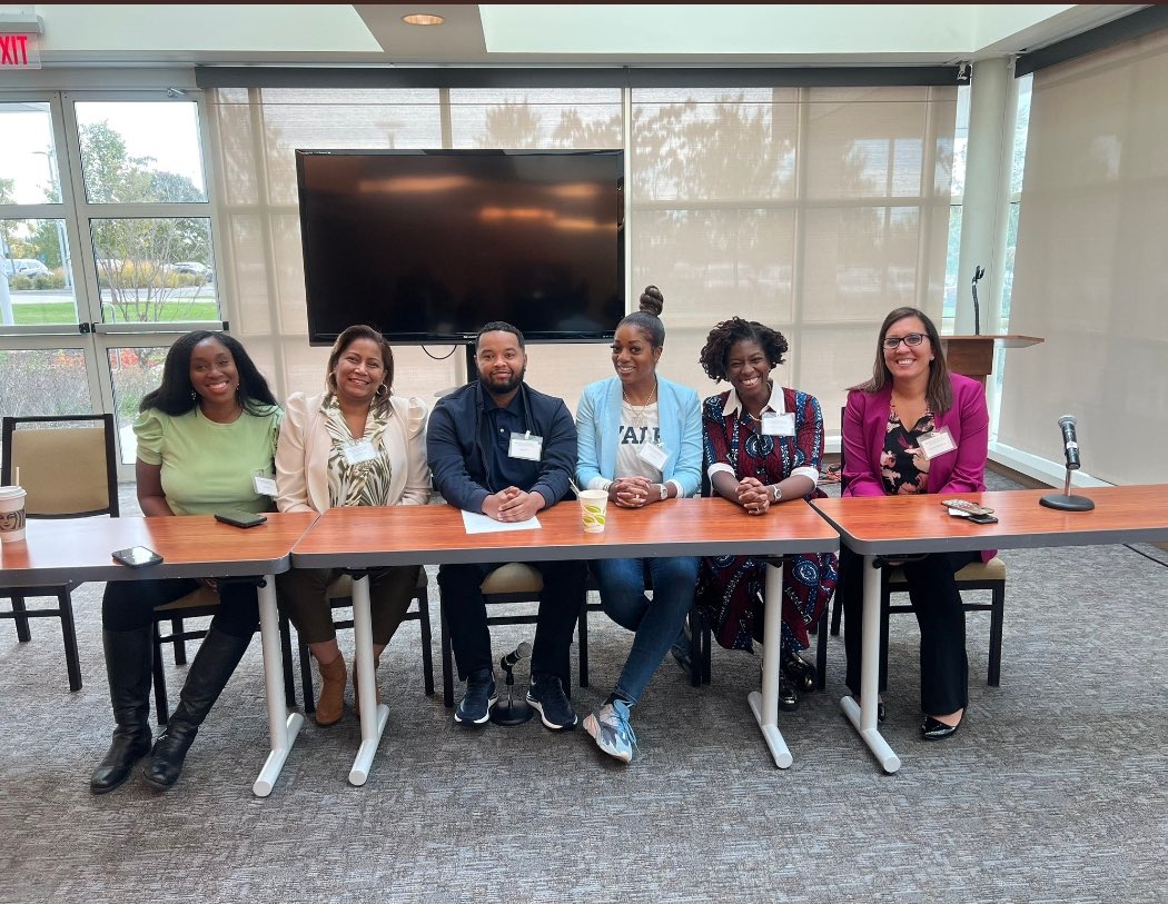 ProjectAccessNH's tweet photo. 10/10/22: Taking part in the Health Equity, Boot Camp, sponsored by ERIC. #healthequity #bootcamp #publichealth #community #panh https://t.co/nVxklmvkul