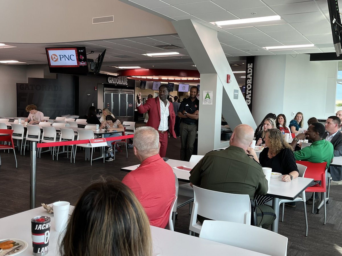 UofL Student-Athlete Development tweet media