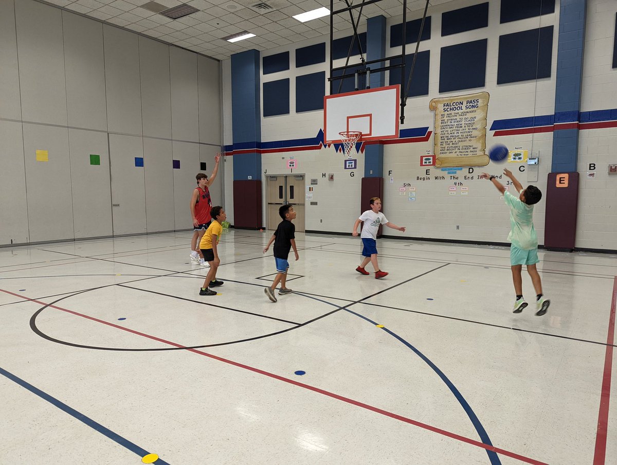 LBrockCounselor's tweet photo. Responsibility is the Core Value we're talking about at our last #CharacterCourt of the year with @Clear_LakeHS basketball guys. So grateful for this partnership! https://t.co/VM2g3BJhql