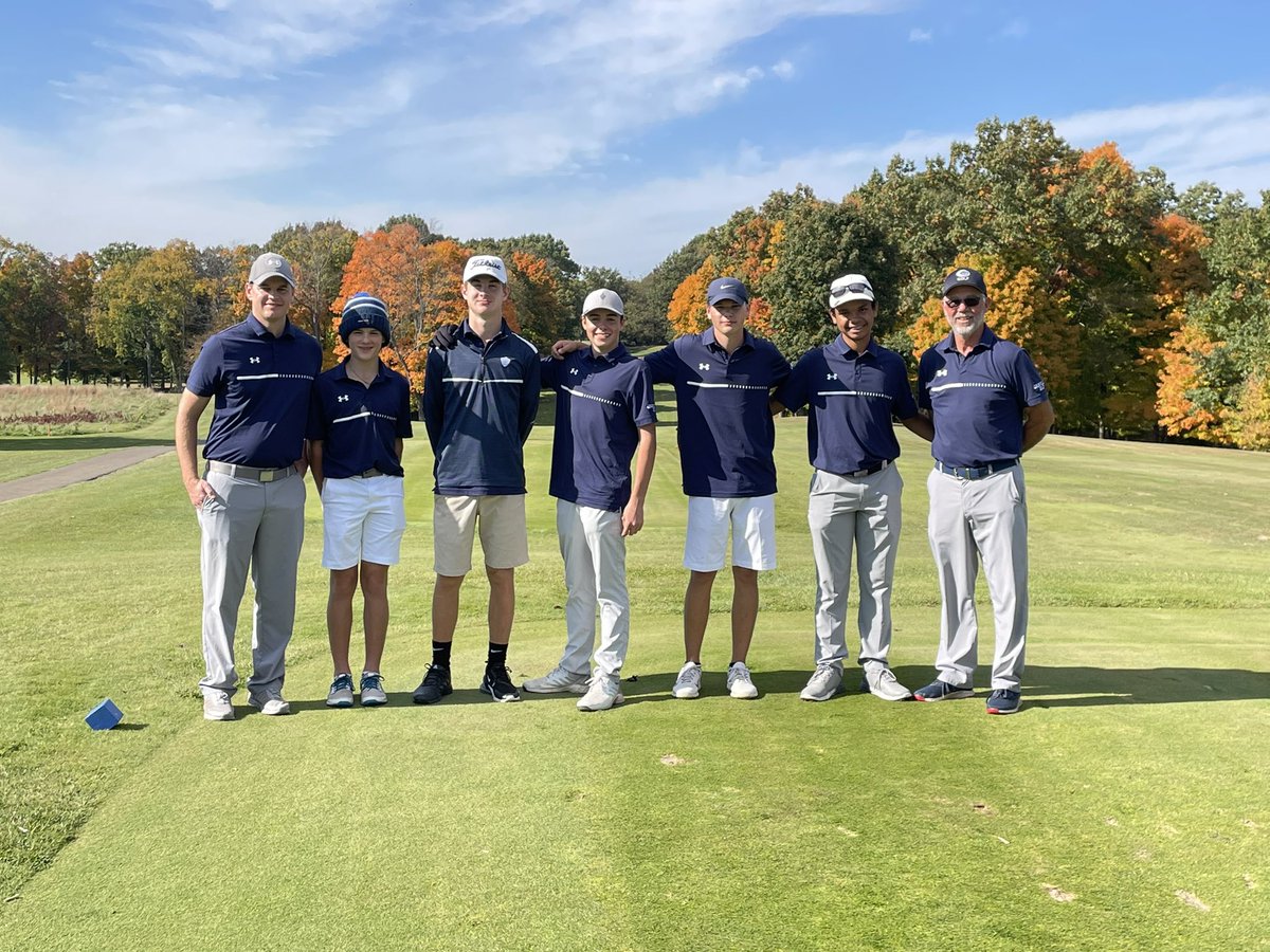 BlueAcesCoach's tweet photo. It was a tough day for the Blue Aces at the central district golf tournament, but we are proud of all this team accomplished this season. https://t.co/mTg6z25Z8P
