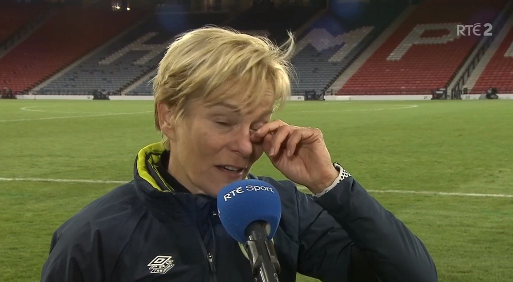 Vera Pauw: ''I can't believe it. I just can't believe it. How is this possible?'' #SCOIRL #WWC2023Q