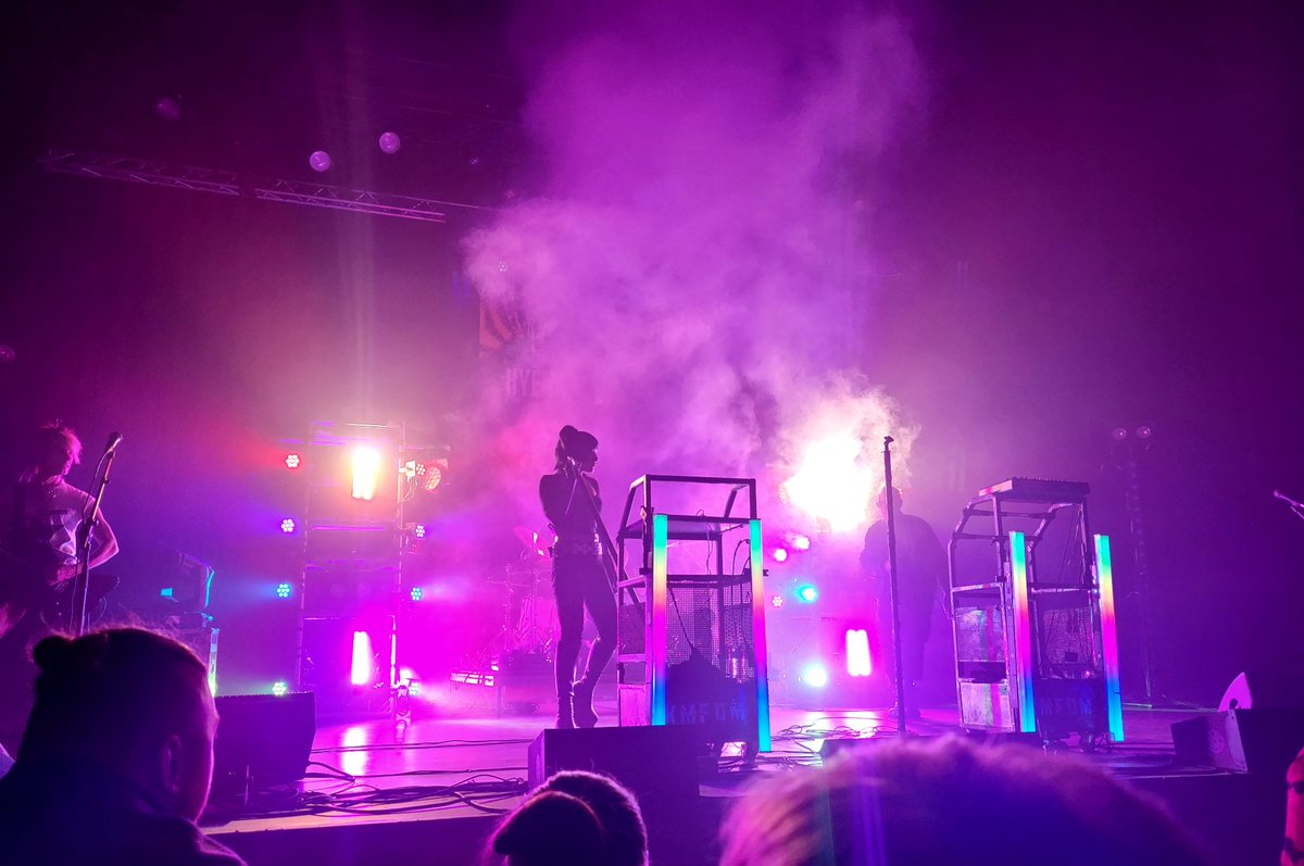 FlameExpression's tweet photo. Last night @mistcurve and I saw KMFDM, amazing concert 😭🔥

#KMFDM #UltraHeavyBeat https://t.co/K374SLLWqF