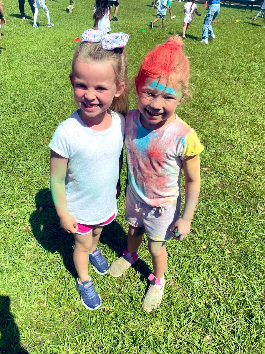 SamSexton_2's tweet photo. My first Color Fun Run was a blast! Thank you Westgate PTA for organizing such a special experience for our students and to all the families that participated and volunteered! @my_pcs https://t.co/U1DSIOUL5r