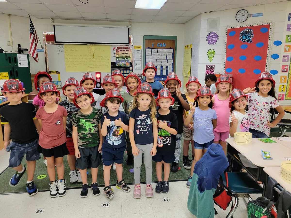 EmmettPresmite's tweet photo. Fire Prevention Month In Room 414! @spiritbelieves https://t.co/enJ5rPgzSb