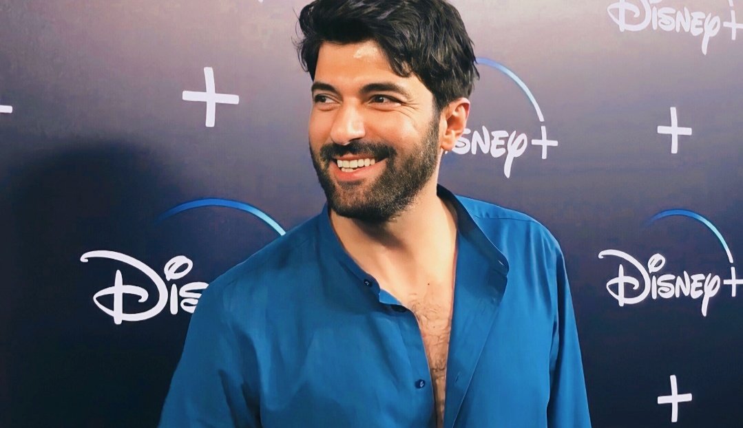 AkyurekEtkinlik's tweet photo. dokuzuncu sıradan türkiye gündemine girdik dörtlü fotoğrafları paylaşabiliriz bol rt ve fav yaparak devam ediyoruz

MutluYıllar EnginAkyürek https://t.co/PyNVpNu9L4