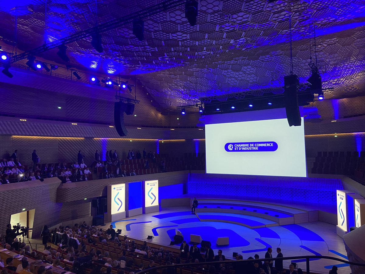 VPETORIN's tweet photo. @ccifrance @Economie_Gouv #CCI #CCINERGIES @ccifrance dans la place !! https://t.co/jYA8YaIvyy