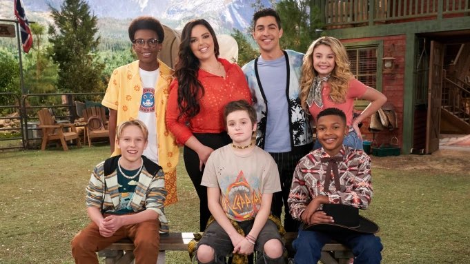 the-disney-beat-on-twitter-officially-confirmed-bunkd-has-gotten-a