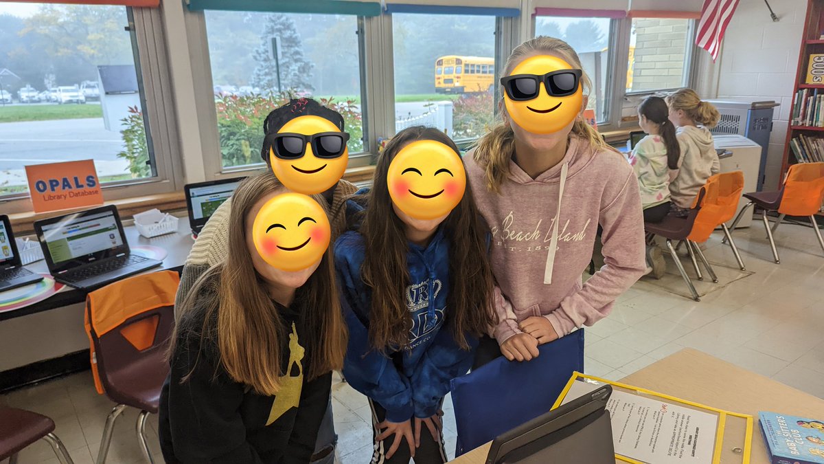 GayheadLibrary's tweet image. Gayhead Library Scavenger Hunt FUN!!!
Students learning about their Library and what it has to offer.
@WCSDEmpowers
@ASchout10 
@GayheadWCSD