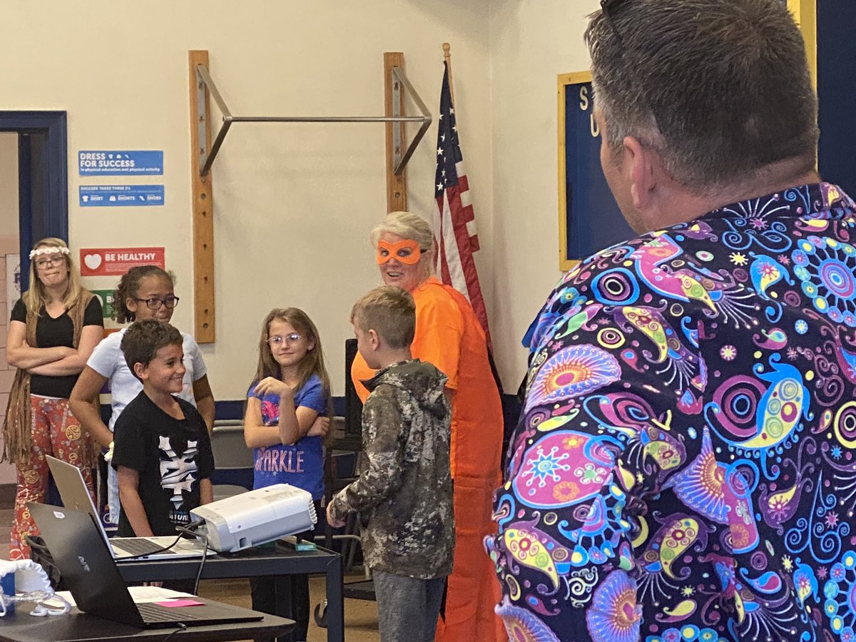 Canadochly Elementary tweet media