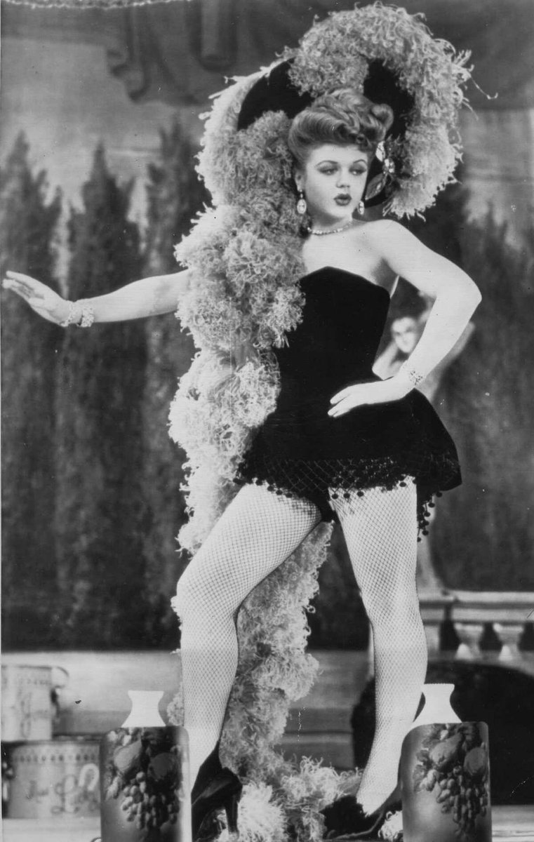 Legend and icon 💔 #angelalansbury