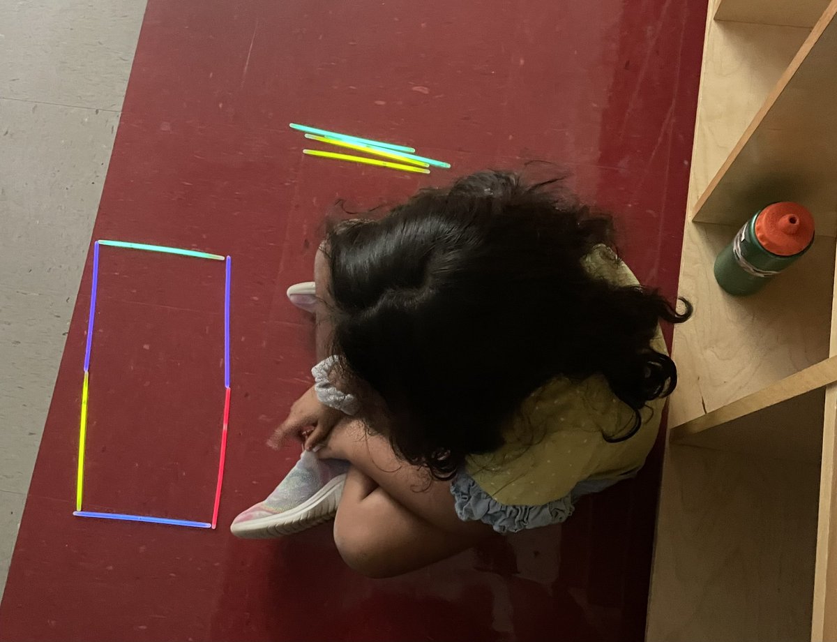 Teacher_smith1's tweet photo. Mathematicians enjoyed their 1st night of Crazy 8’s thanks to @BedtimeMath ‼️ Our first grade students rocked the glow in the dark geometry lesson and made connections to what they have learned in class. 🥰 @SippelStallions  #mathislit https://t.co/pm02xUiu5F
