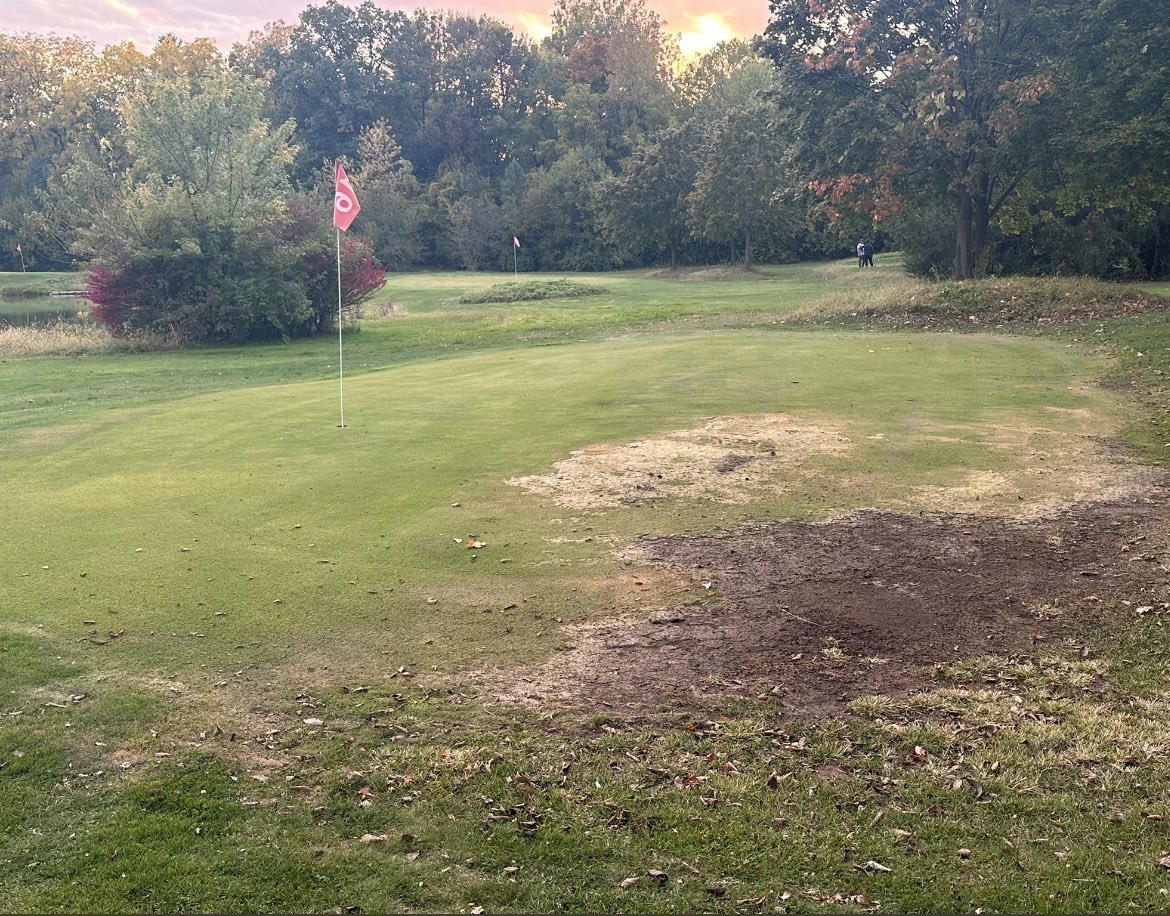 ClubProGuy's tweet photo. Fall colors are starting to #pop. I’m +7 thru 15 and have burned several edges. https://t.co/OLwJT7u7T3