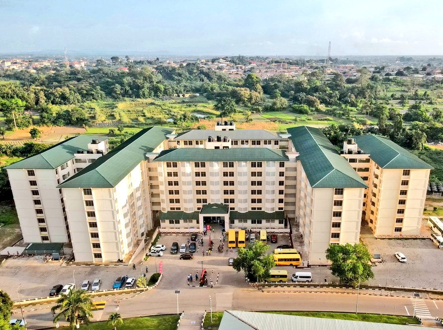 Thevokofficial's tweet photo. 📍📍ATTENTION STUDENTS 📍📍

The Management of the GUSSS Hostels is by this remark informing all students that the accommodation link for the 2022/2023 Academic Year would be triggered on, 13th Oct 2022 at 9:00 AM. 

Interested students can apply via https://t.co/oAd5anSvBw https://t.co/NFMjFZZwnu