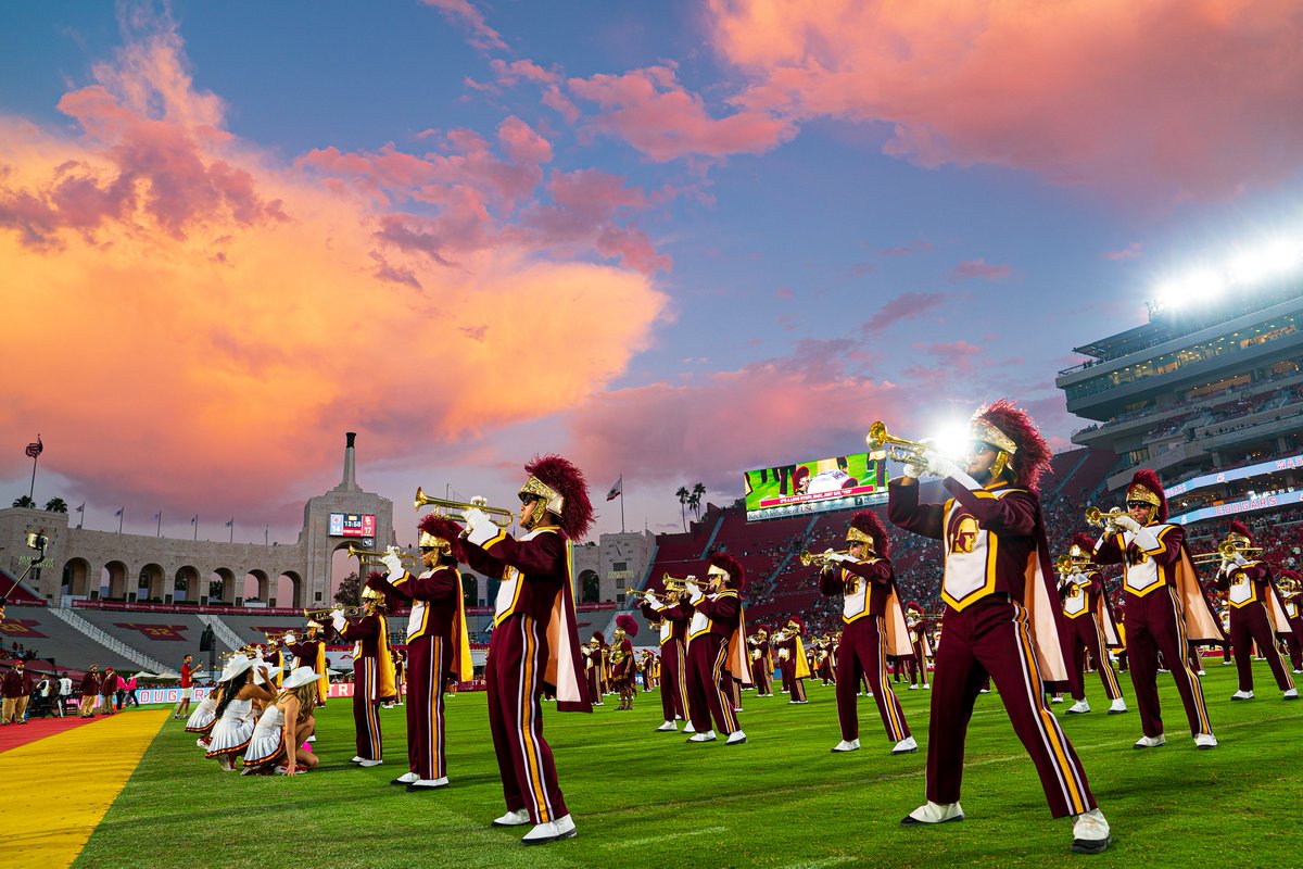 USC Trojan Marching Band tweet media