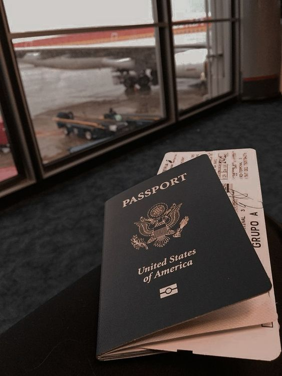 xFuzz__'s tweet photo. RT para manifestar muchos viajes y dinero antes del 2023 🤞💵✈️✨ https://t.co/Q0QMMjl2tt