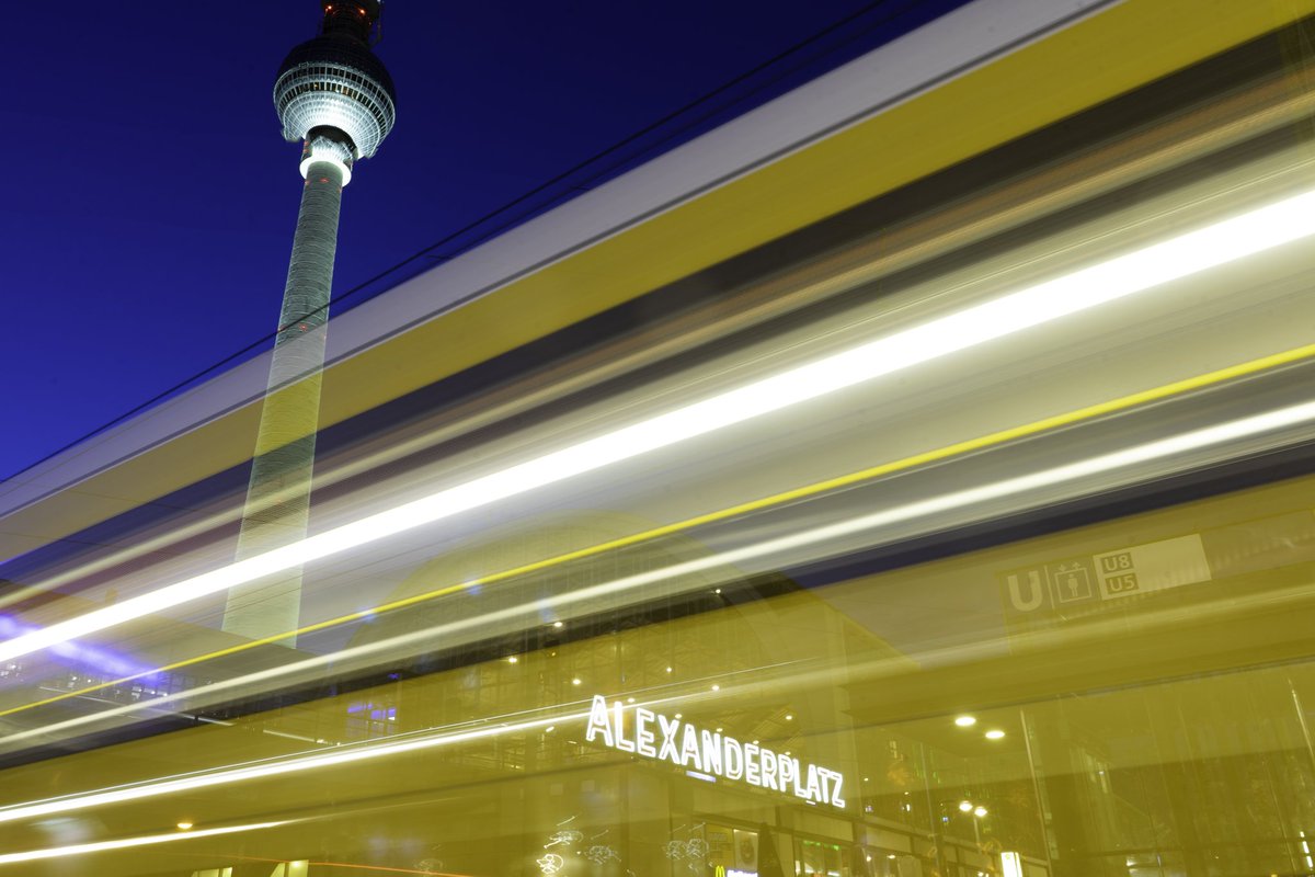 HELDENTHEATER's tweet photo. Speed and motion blur. My project RUSH is developing fast. https://t.co/sXXDoA9wCR 
#photos #photography #rush #speed #motion https://t.co/OqGrSV166D