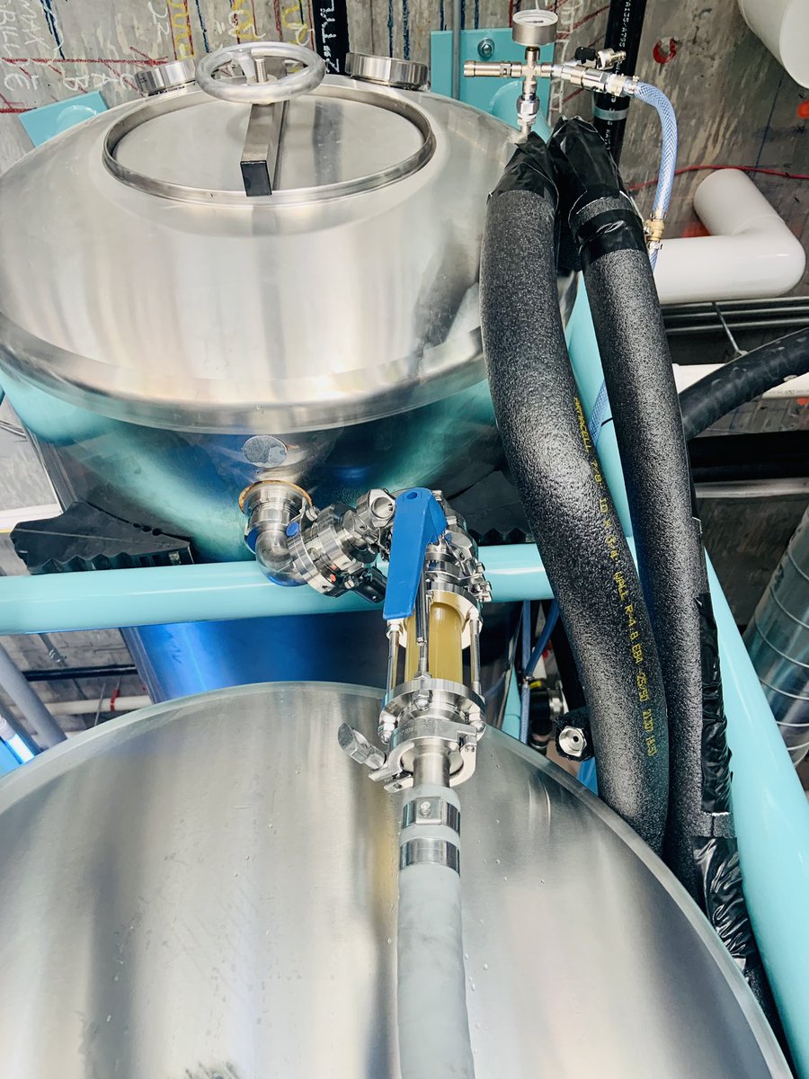 sameri8383's tweet image. Here Today (Seattle) Grodziskie fresh from the tank. fresh from the tank.
Ty @ProfessorOTubes and crew 🤙