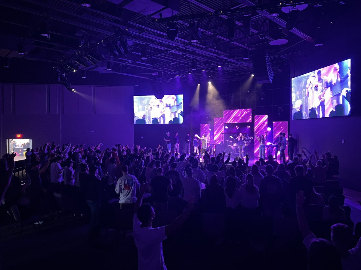 jeffgrenell's tweet photo. On Longevity in YTH Ministry …
‘God celebrates your obedience right where you are and not the next opportunity’
@josephkellogg
#stumin #ythology #genz #nculife #institutefornextgen #healthyyouthministry https://t.co/NxxLjwwREw